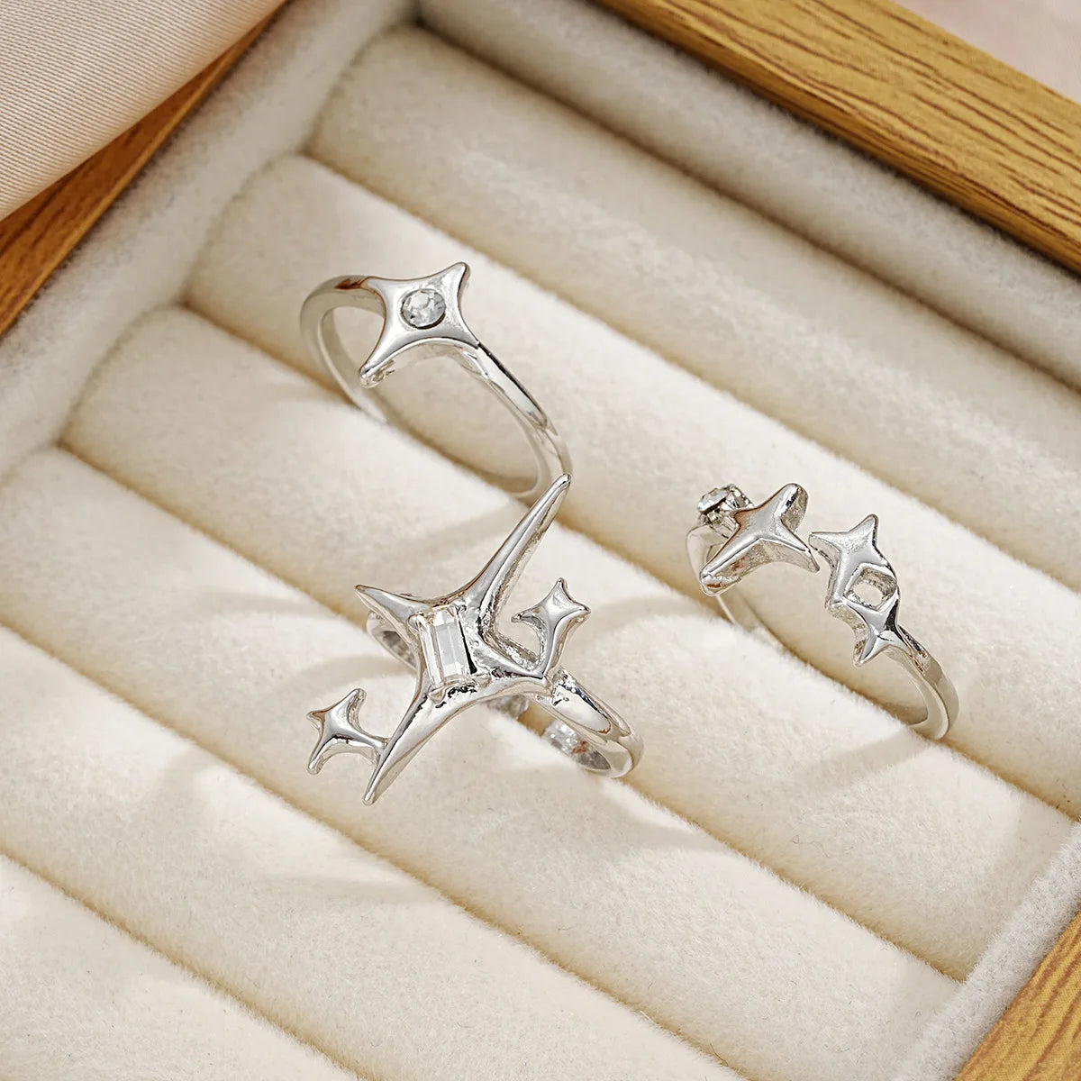 Y2K Metal Starburst & Cross Adjustable Ring Set